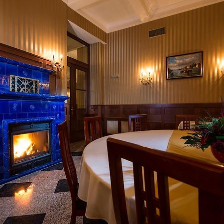 Hotel Europa Попрад Экстерьер фото